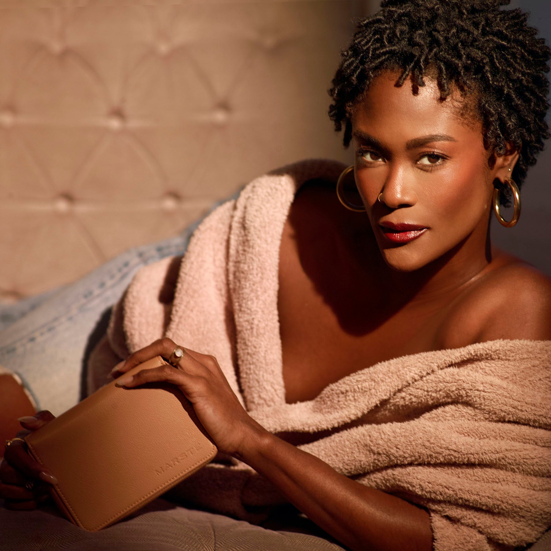 L'Essence Eyeshadow Palette. *PRESALE*